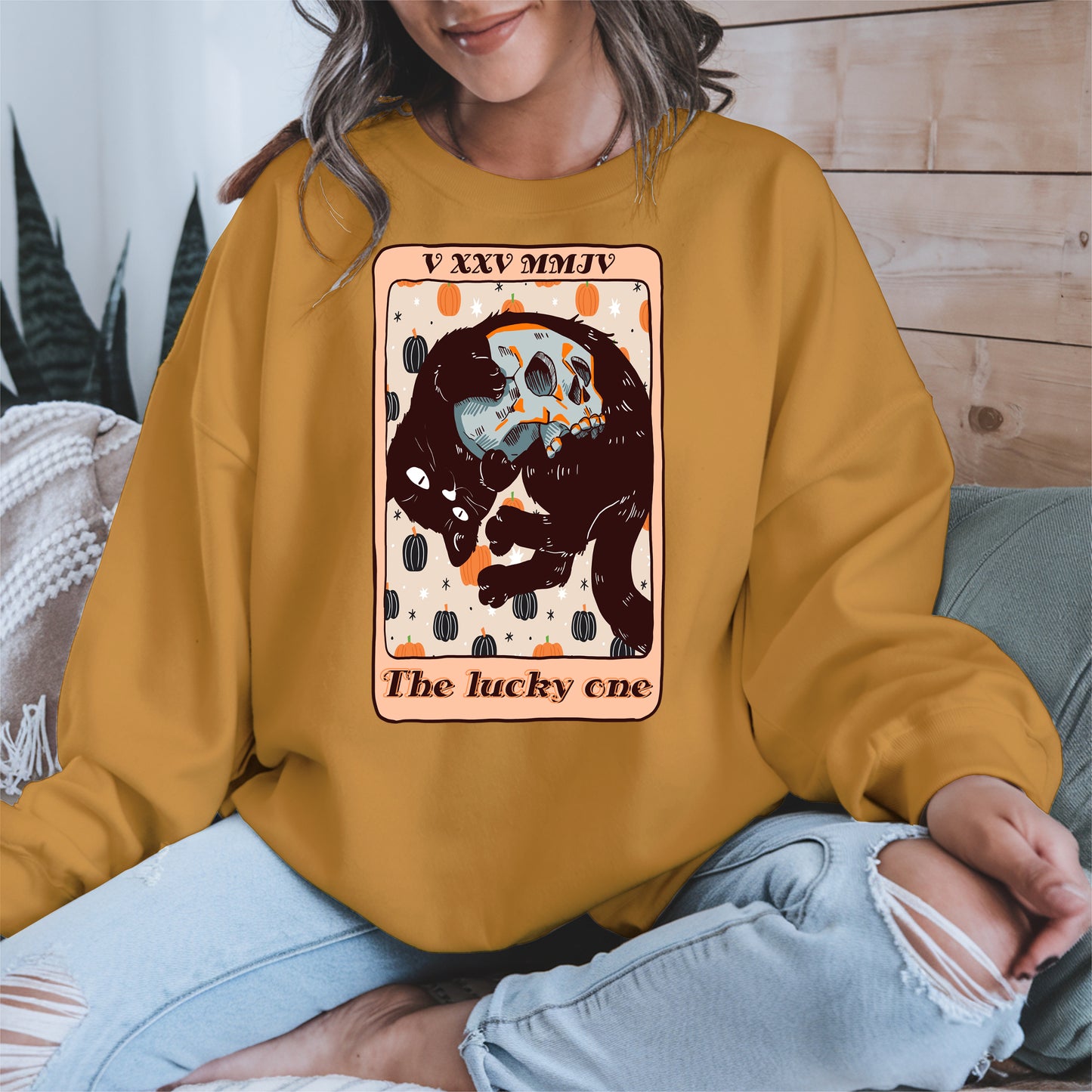 The Lucky One - Halloween Black Cat Tarot Tee