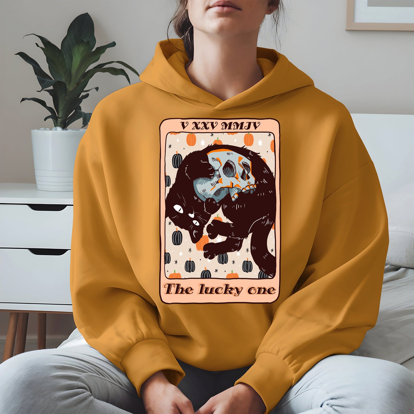 The Lucky One - Halloween Black Cat Tarot Tee