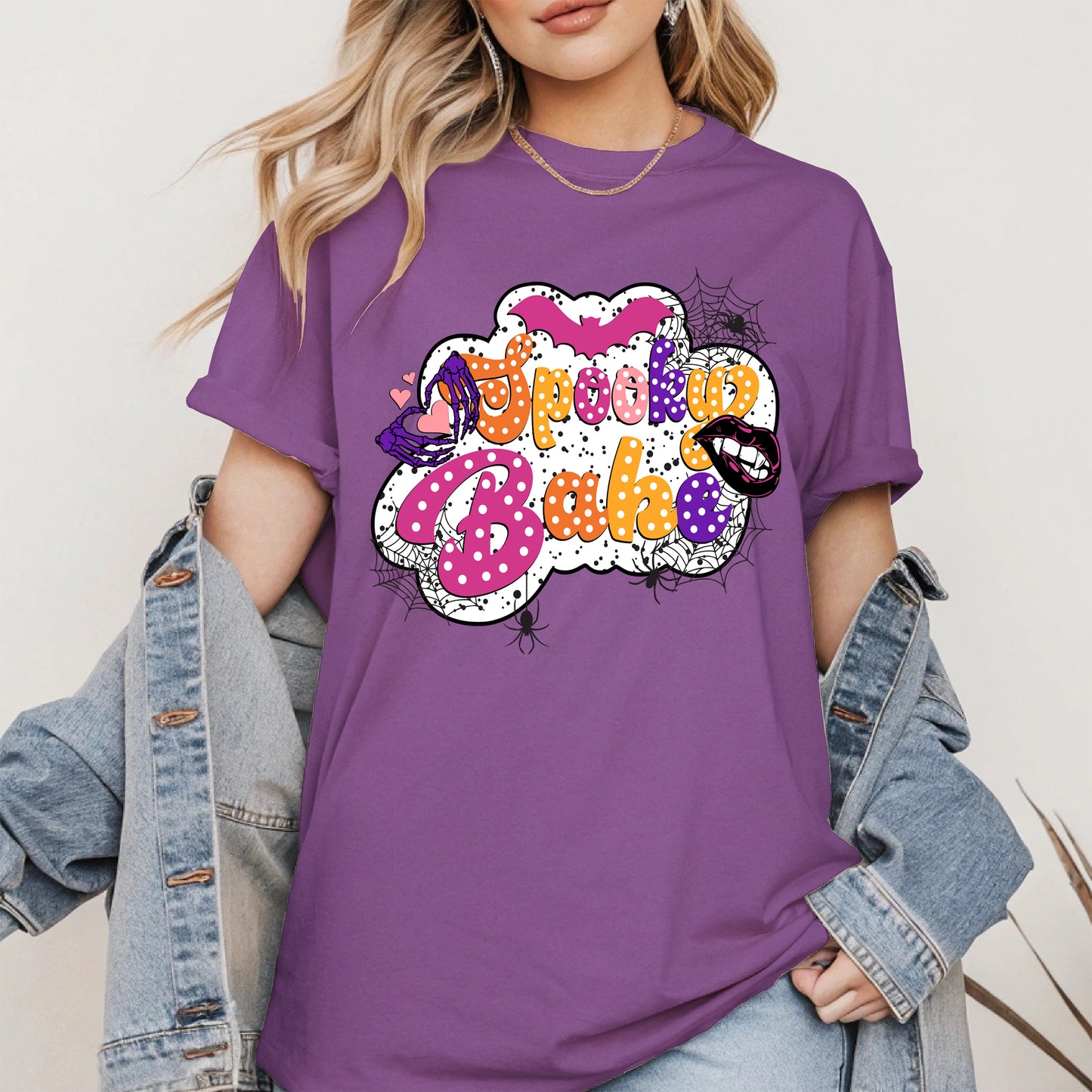 Spooky Babe Halloween Shirt Cute Gothic Retro Tee